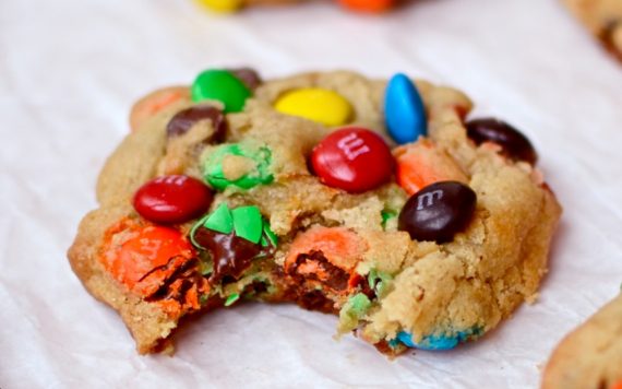 COOKIES M&M ΤΑ ΠΙΟ ΠΑΙΧΝΙΔΙΑΡΙΚΑ ΜΠΙΣΚΟΤΑ EVER!!!