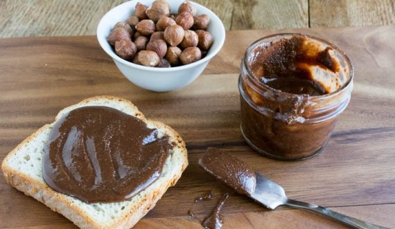 Συνταγή για Light Nutella!Με μόνο 57 θερμίδες ανά κουταλιά της σούπας!