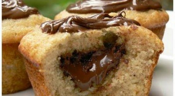 Πανευκολα  Muffins με nutella