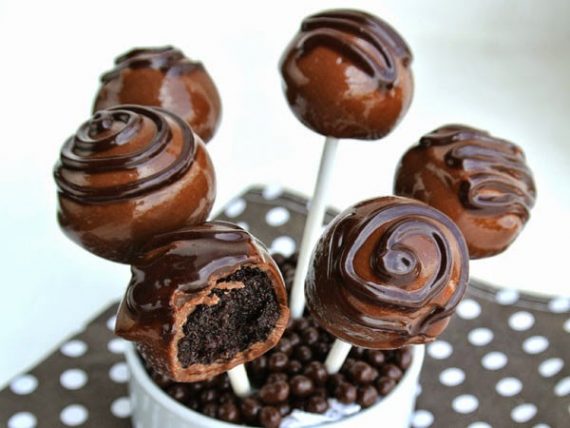 Cake pops σοκολάτας. Νηστισιμα