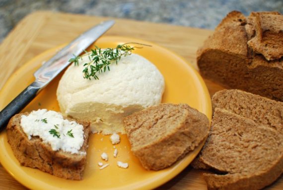 Φτιάξε σπιτικό τυρι ricotta