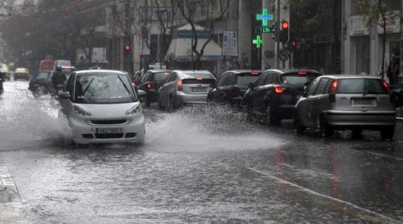 Και δεύτερο κύμα κακοκαιρίας θα «χτυπήσει» από απόψε το βράδυ τη χώρα