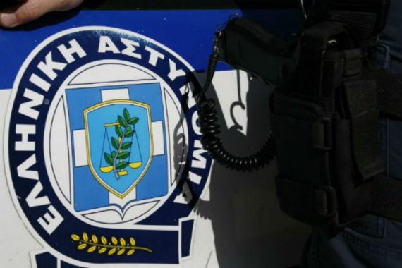 ΣΥΓΚΛΟΝΙΖΟΥΝ οι αποκαλύψεις για το 3χρονο που βρέθηκε δεμένο στη Νεμέα