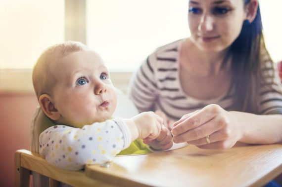 Τα μωρά καταλαβαίνουν πολλά περισσότερα την ώρα του γεύματος από οτι νομίζατε