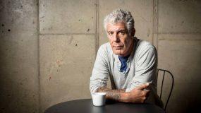 ANTHONY BOURDAIN: έτσι έβαλε τέλος στη ζωή του ο διάσημος σεφ που λάτρεψε την Νάξο