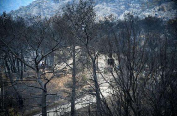 Με γκαζάκια μέσα σε λάστιχα αυτοκινήτων έβαλαν φωτιές – 11 εμπρηστικοί μηχανισμοί έχουν βρεθεί