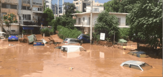 Νέο βίντεο-ντοκουμέντο από το πλημμυρισμένο πάρκινγκ στο Μαρούσι