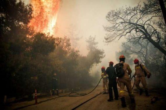 Έκτακτη ανακοίνωση: Αυτός είναι ο επίσημος αριθμός των νεκρών από την Πυροσβεστική! (βίντεο)