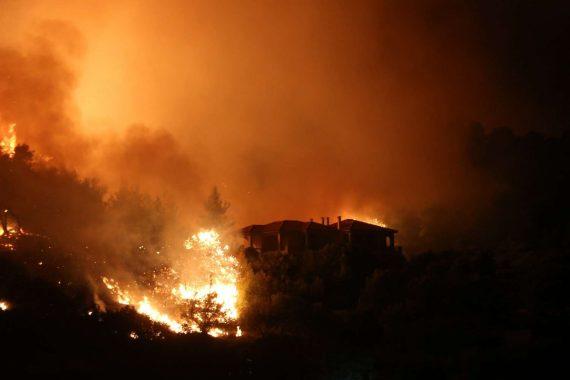 Σοκαρισμένοι και οι ιατροδικαστές: Δεν έχουμε ξαναδεί κάτι τέτοιο. Μόνο στην αεροπορική τραγωδία του Helios