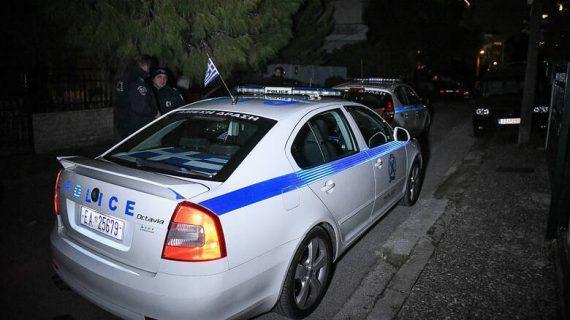 Γνωστός  ράπερ συνελήφθη για πώληση ναρκωτικών σε μαθητές και όπλα στην Καλλιθέα