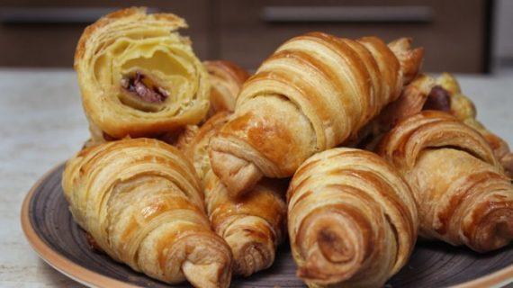 Πανεύκολα Κρουασάν Σοκολάτας με 3 Υλικά - 3 Ingredient Croissant Recipe