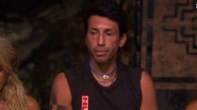 Survivor spoiler 9/4 : Ο χαμός με τον Εμμανουήλ – Περνά στην αντεπίθεση ο κομμωτής