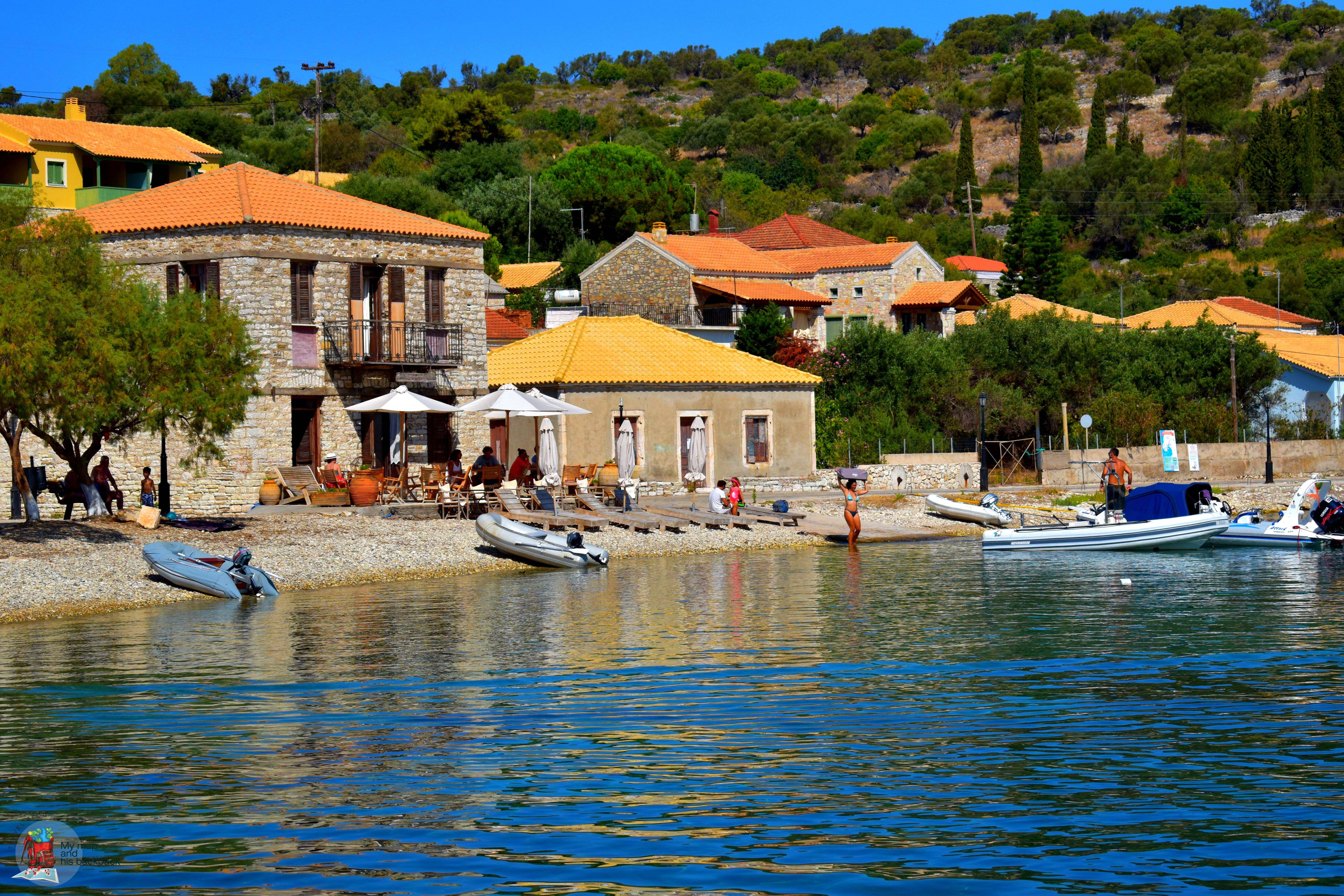 Καστός-Ιόνιο-διακοπές-χωρίς αυτοκίνητο-το-Καλοκαίρι-