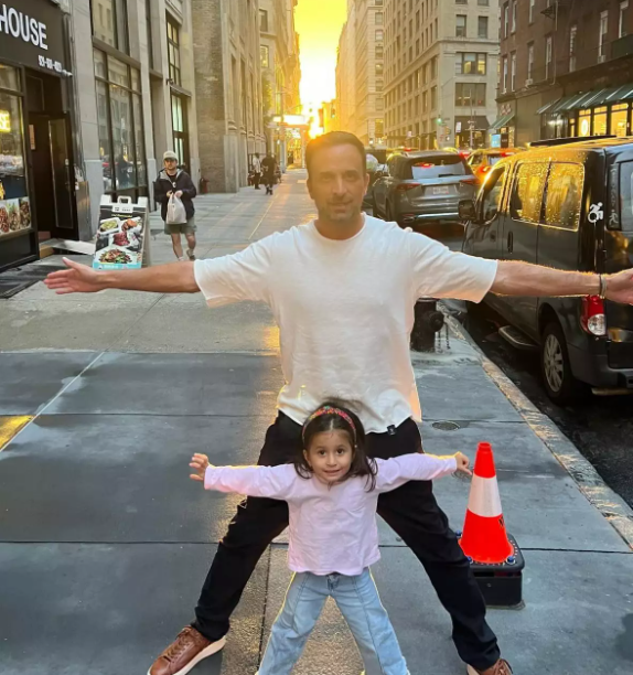 Γιώργος Λιανός: Στη Νέα Υόρκη με την κόρη του Βαλέρια