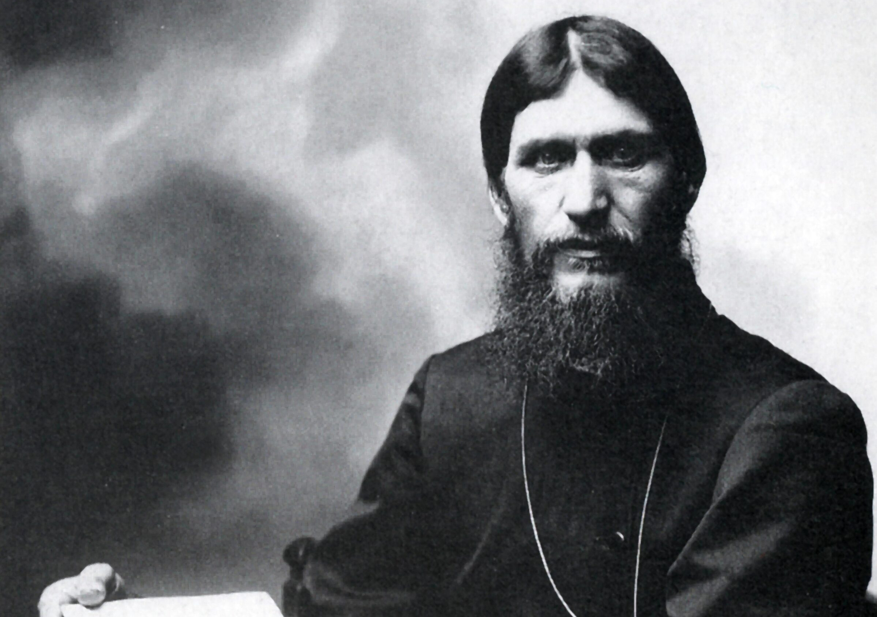 Grigori Rasputin: Ο βίος και η πολιτεία του διαβόητου καλόγερου που ξελόγιαζε τις γυναίκες