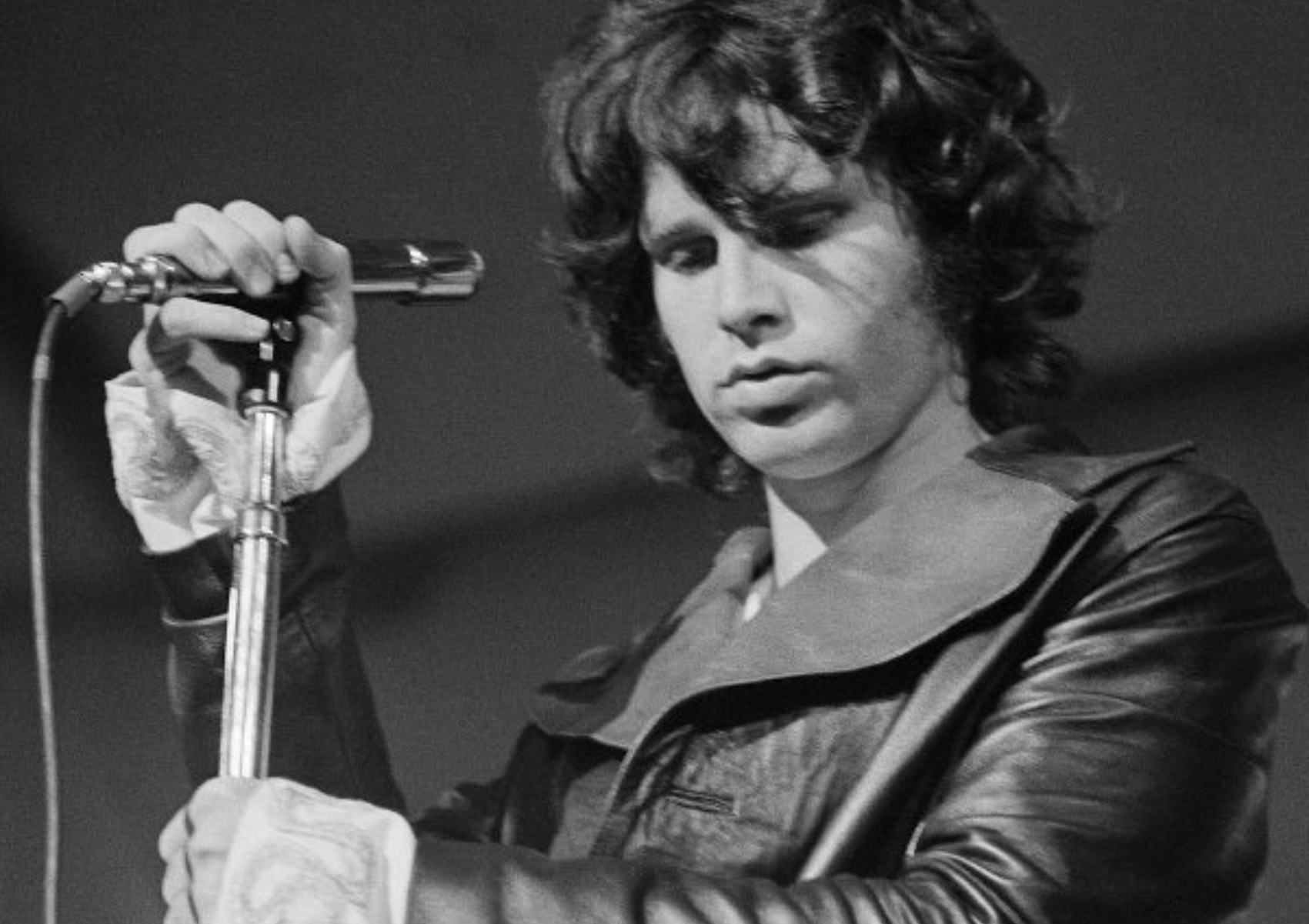 James “Jim” Douglas Morrison: Σαν σήμερα έφυγε ο θρύλος της ροκ μουσική σκηνής