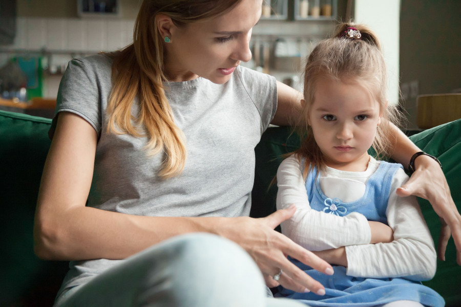 Back-to-school-Τρόποι-να-διαχειριστείτε-τα αρνητικά-συναισθήματα-των- παιδιών-κατά-την-επιστροφή-τους-στα-σχολεία