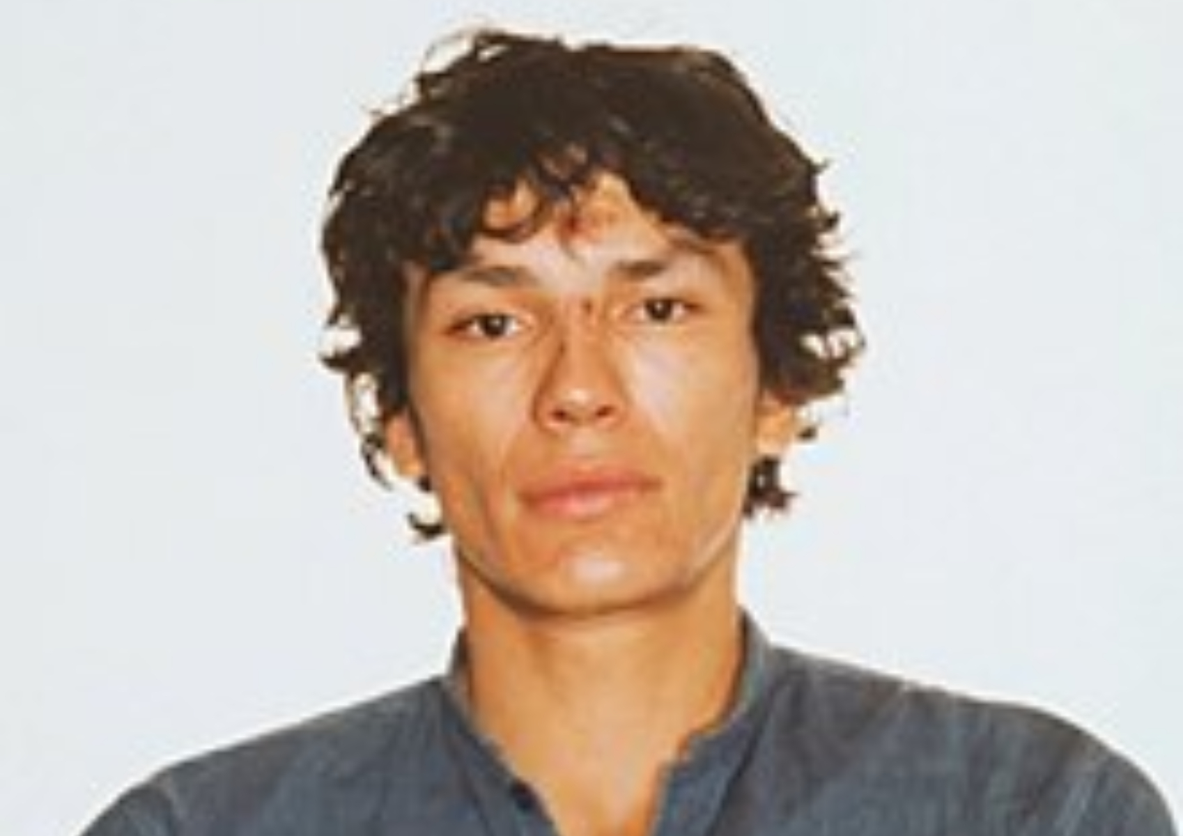 Richard Ramirez: Η ανατριχιαστική ιστορία του serial killer που τρομοκράτησε το Los Angeles και έγινε σειρά στο Netflix 