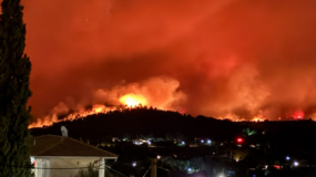 Φωτιά στο Βαρνάβα –Τιτάνια μάχη  με τις φλόγες – Εκκενώνονται Μαραθώνας και Διόνυσος