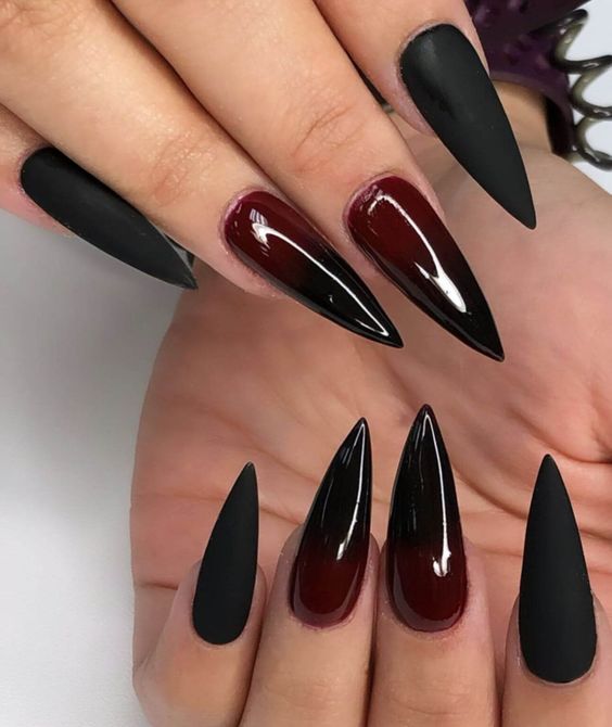 μαύρα-και-μπορντό-όμπρε-stiletto nails-ιδέες-