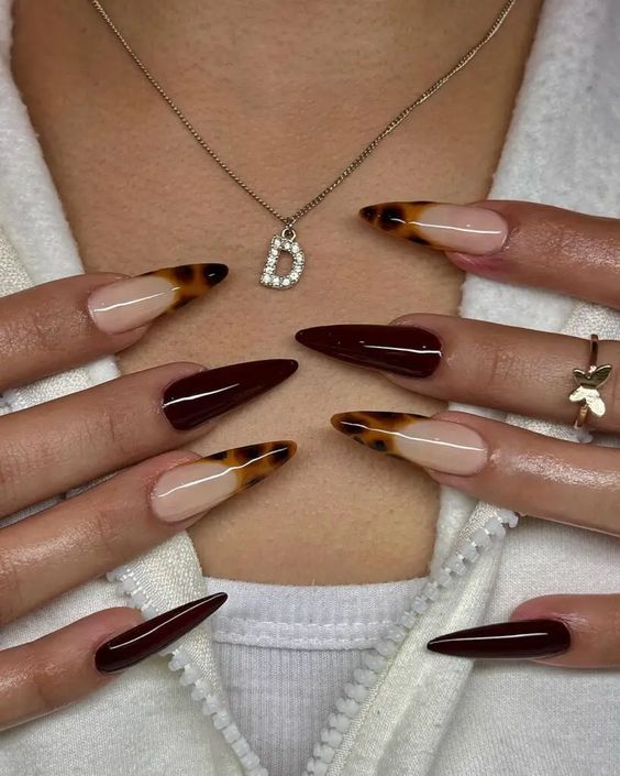 stiletto nails-τάσεις-Φθινόπωρο 2024-trend-ιδέες-