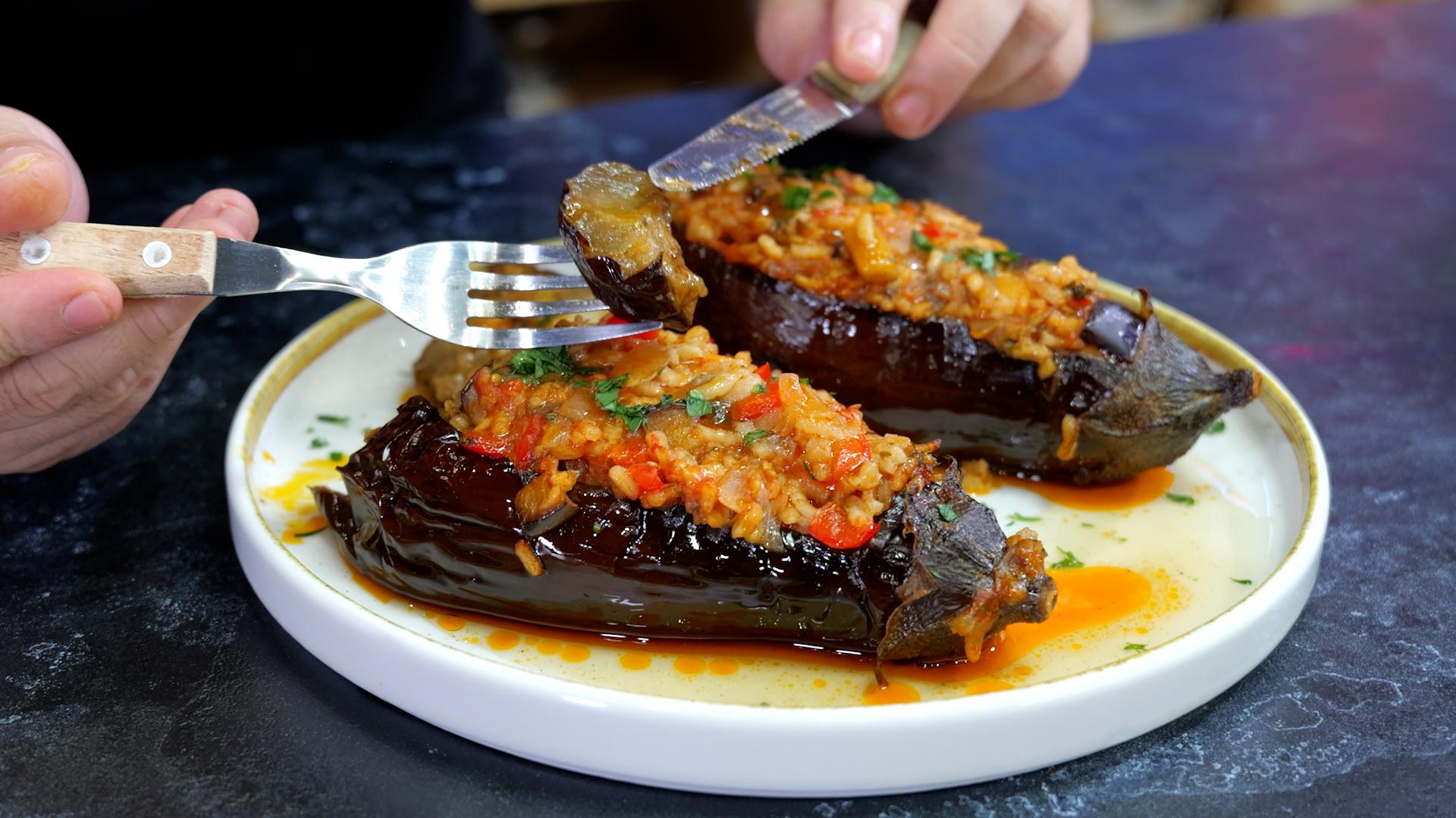 Vegan μεσημεριανό-Γεμιστές μελιτζάνες-συνταγή-