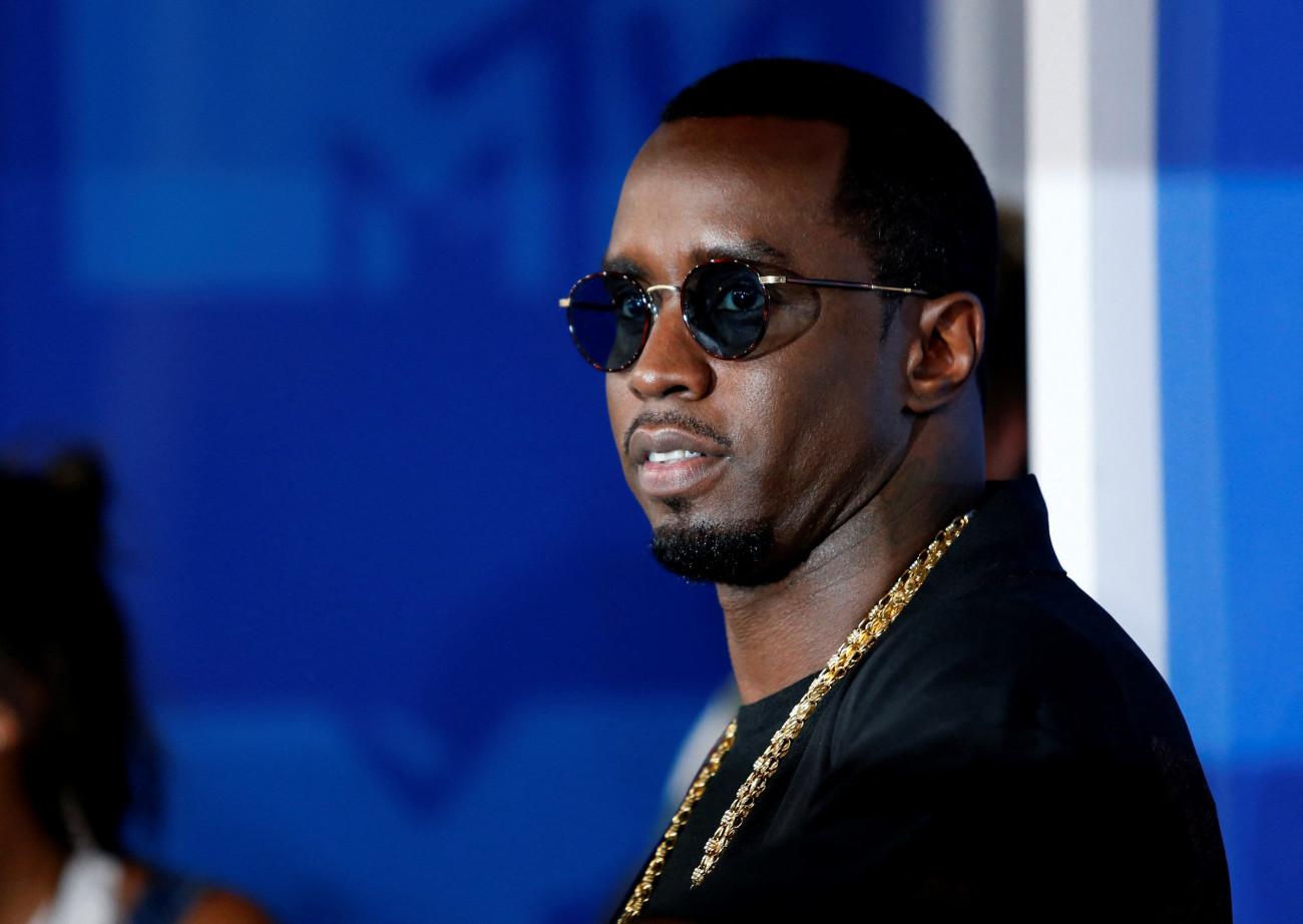 P – Diddy: Τσουνάμι οι μηνύσεις από ανήλικους – Η λίστα με τους συνεργούς