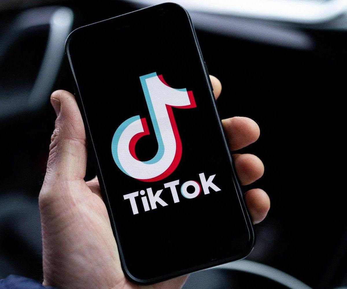 TikTok-απάτη-με-κλέψιμο-κωδικών-