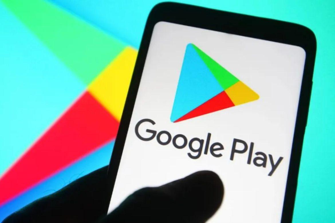 Προειδοποίηση PlayStore για 200 εφαρμογές που εγκαθιστούν ιούς