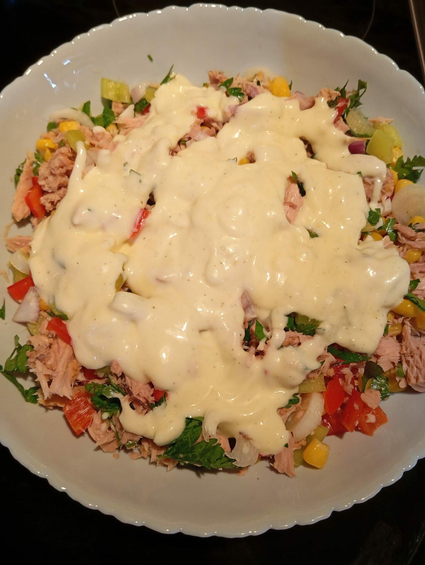 tuna-salad-with-peppers-and-mayonnaise-recipe-