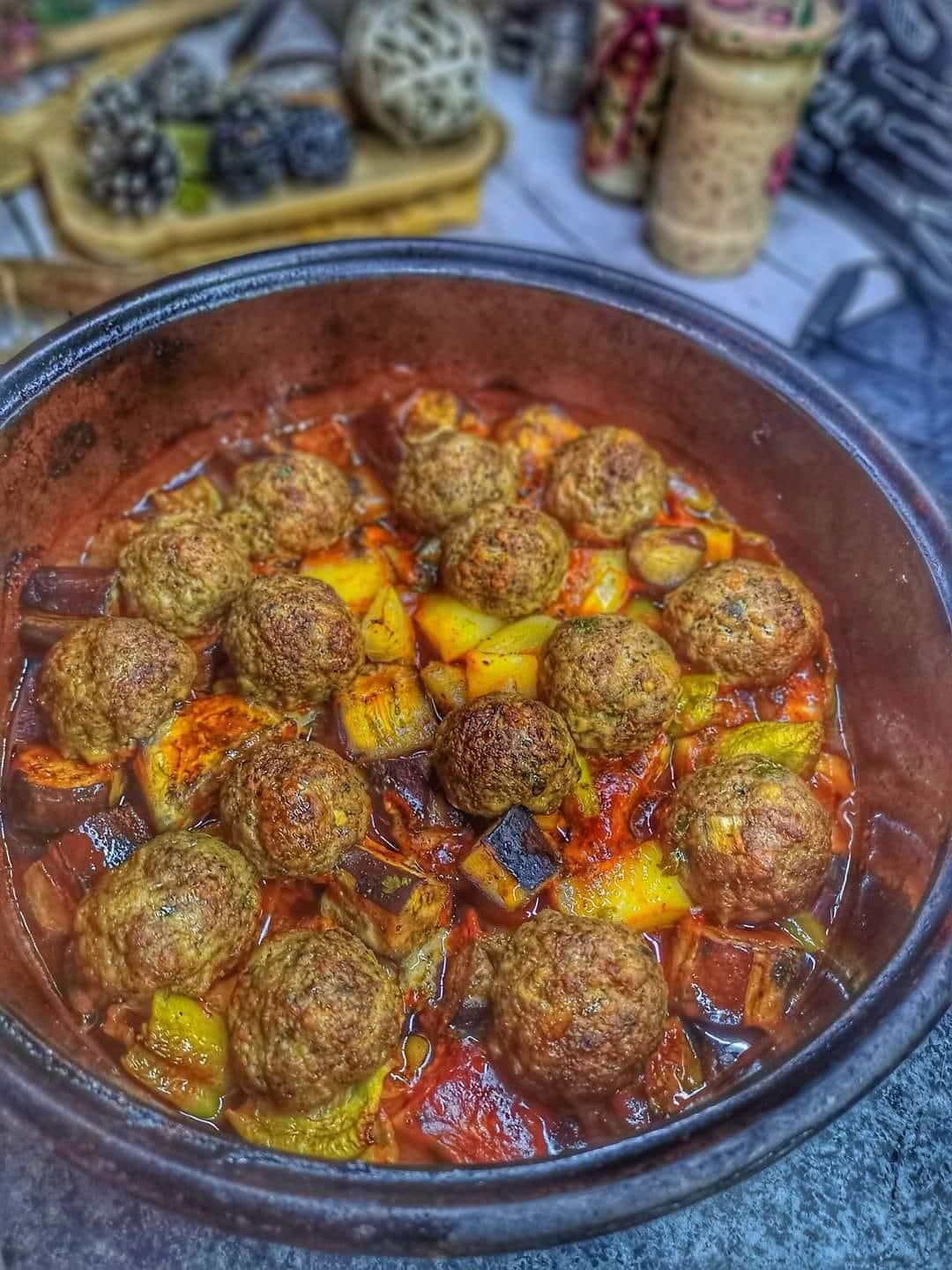 Meatballs-with vegetables-in the shell-recipe-