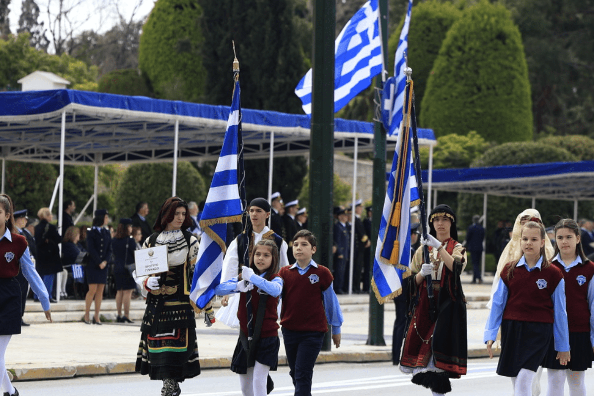 28η Οκτωβρίου: Τι ώρα ξεκινάει η μαθητική παρέλαση