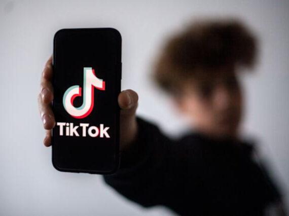 TikTok : Η αρνητική επίδραση στους εφήβους που τους καταστρέφει