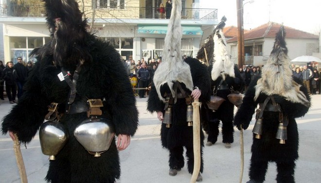 Παραμονή Θεοφανίων: Σήμερα τα μεσάνυχτα ανοίγουν οι ουρανοί – Κάνε ευχή σου την ώρα που όλα ακούγονται